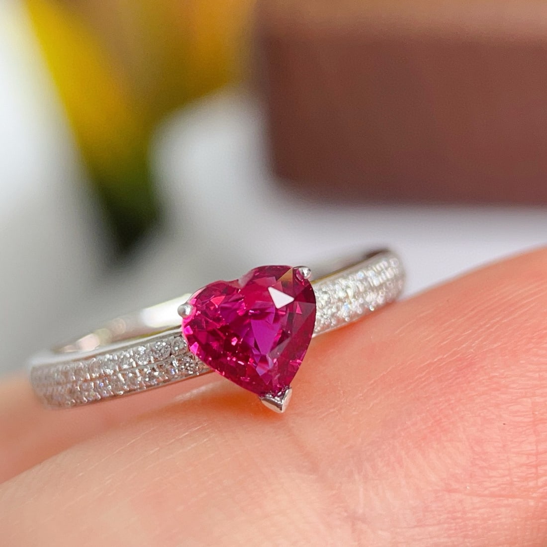 14k Gold 1.21 Ctw Natural Ruby & Diamond Ring - 3