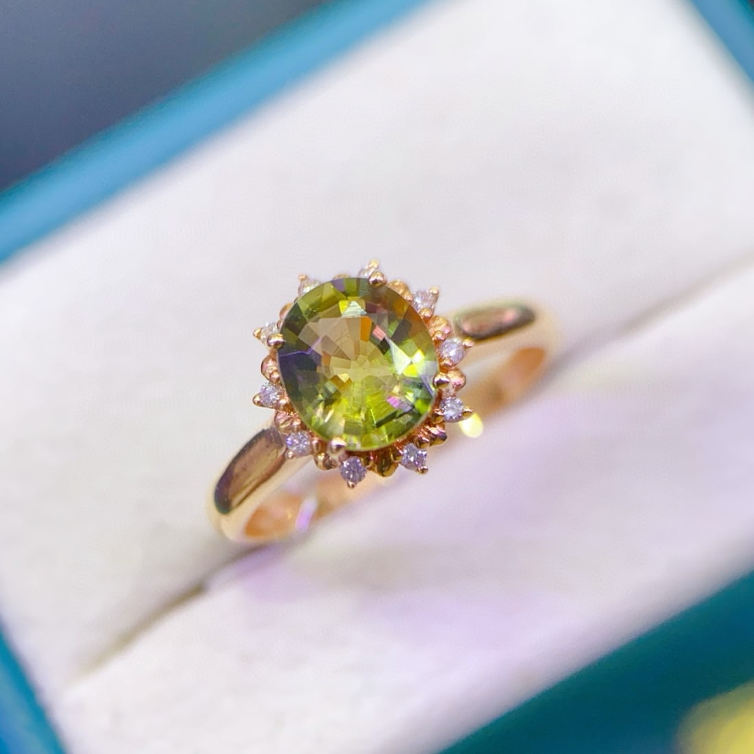 14k Gold 1.4 Ct Natural Tourmaline & Diamond Ring: Ref:230957129 // gold content:14k gold // ring size:7. 25us // // main gemstone:tourmaline // shape:oval // carat weight:1. 4ct // color:green // treatment:natural // // adjacent gemstone 2 : diamond