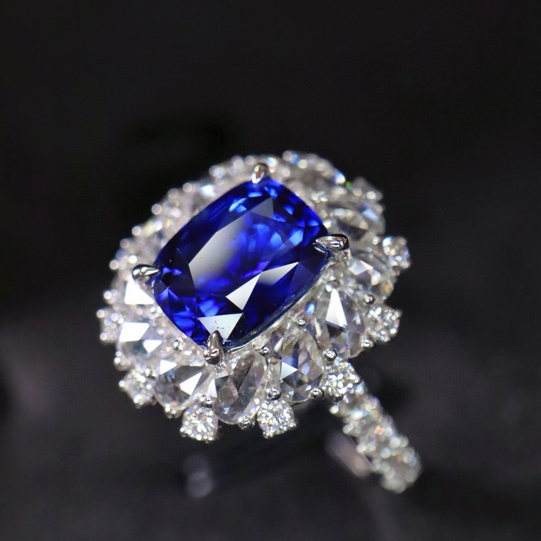 14k Gold 2.98 Ctw Natural Sapphire & Diamond Ring - 4