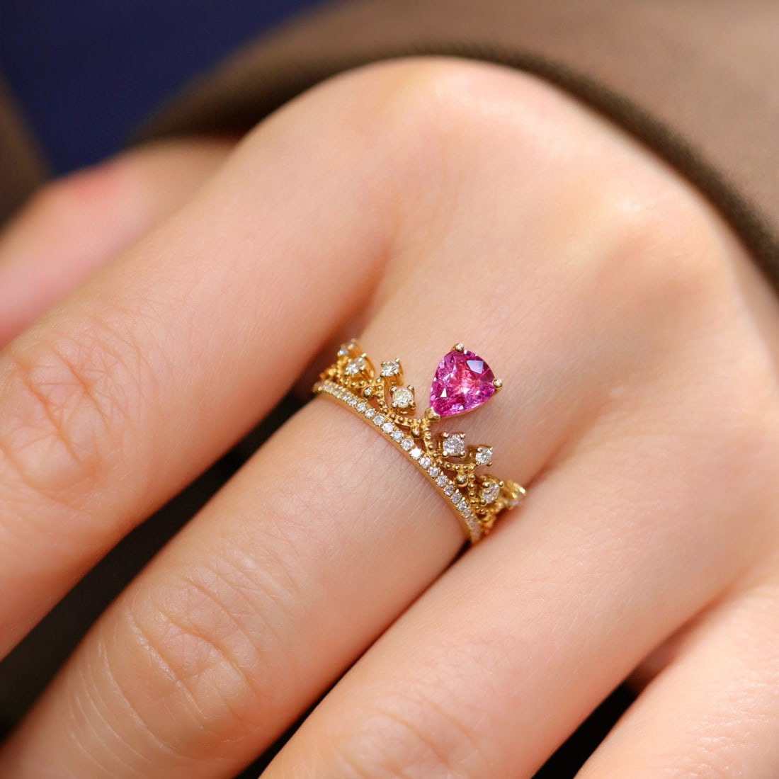 14k Gold 0.82 Ctw Natural Ruby & Diamond Ring - 4