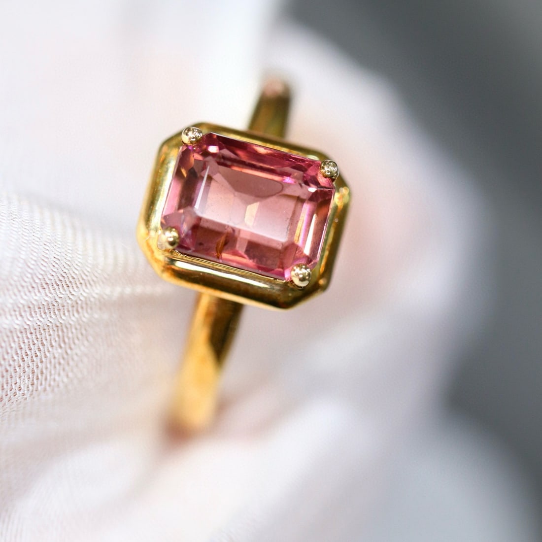14k Gold 1.61 Ct Natural Tourmaline Ring: Ref:230957188 // gold content:14k gold // ring size:7. 25us // // main gemstone:tourmaline // shape:octagonal // carat weight:1. 61ct // color:pink // treatment:natural // Condition: NewLow