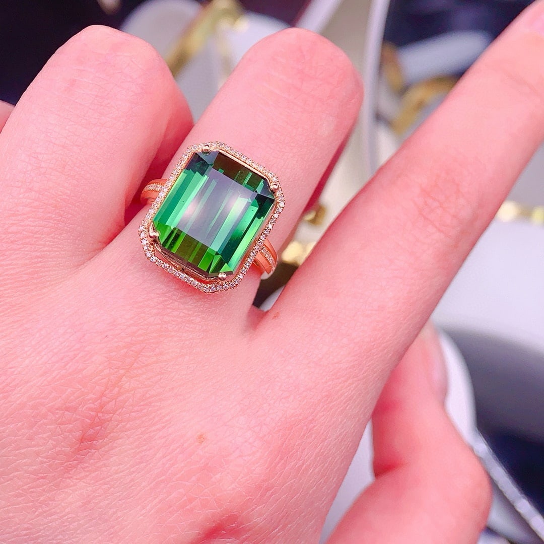 14k Gold 11 Ct Natural Tourmaline & Diamond Ring - 2