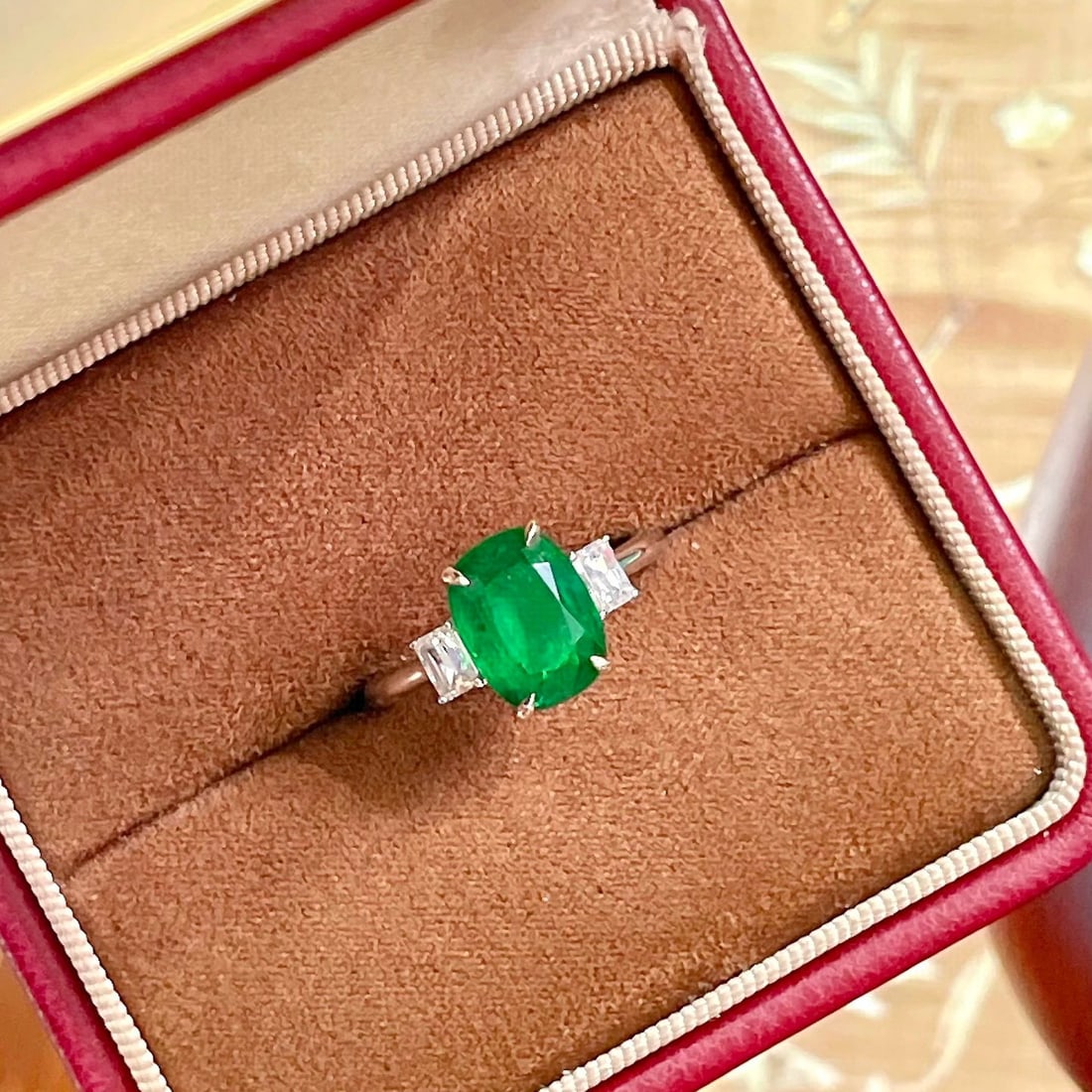 14k Gold 3.98 Ctw Vivid Green Natural Emerald & Diamond Ring - 5