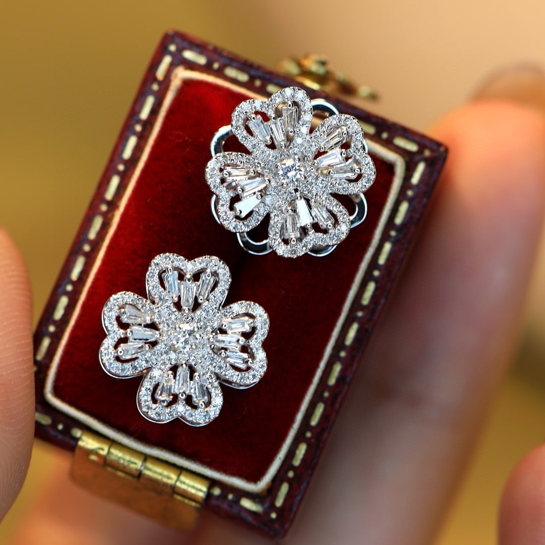 14k Gold 0.5 Ct Natural H Diamond Earrings - 6