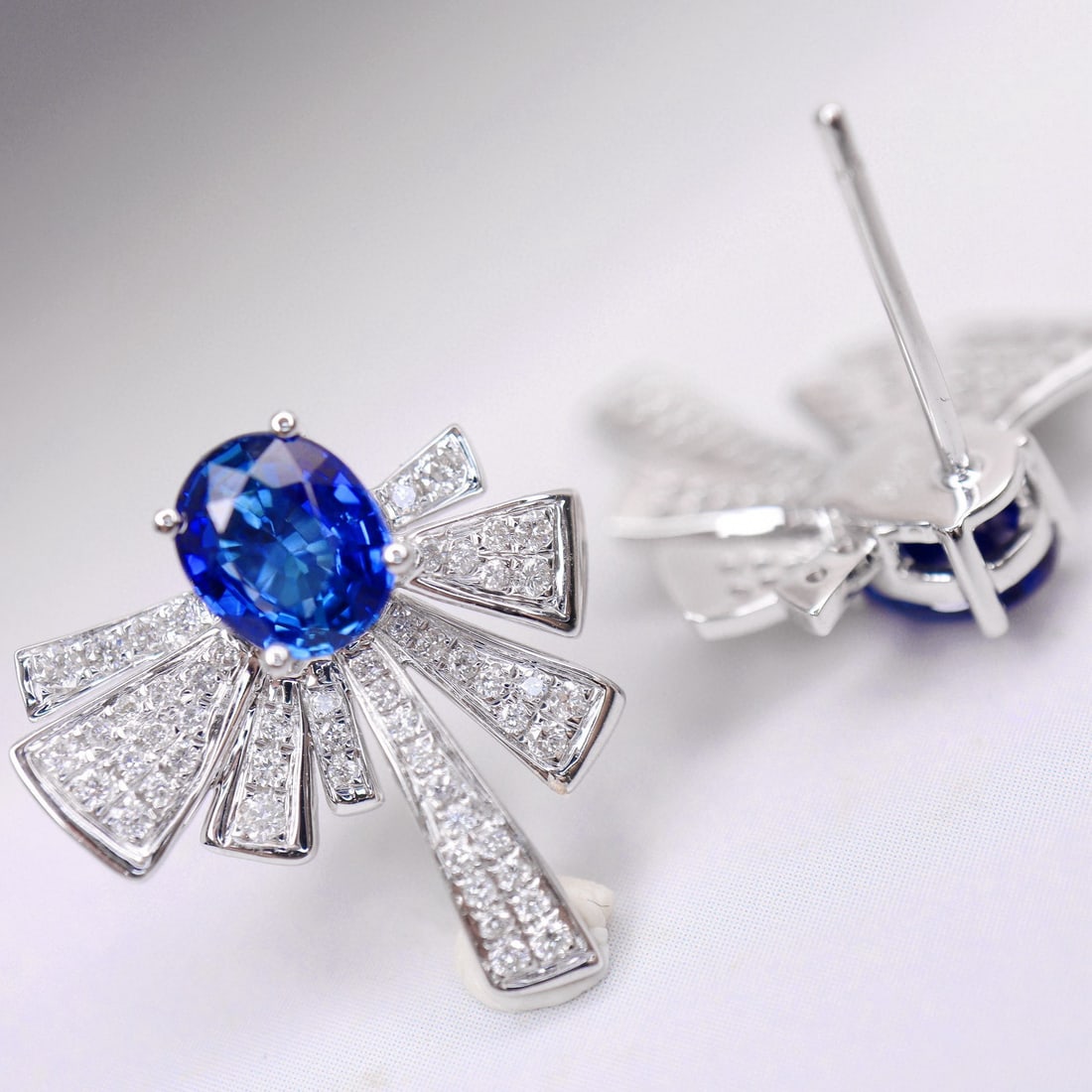 14k Gold 2.5 Ctw Natural Sapphire & Diamond Earrings - 5