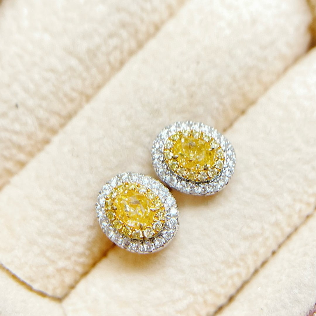 14k Gold 0.62 Ctw Natural Yellow Diamond & Diamond Earrings: Ref:230957228 // gold content:14k gold // main gemstone:yellow diamond // shape:oval // carat weight:0. 40ct // color:yellow // treatment:natural // // adjacent gemstone 2 : diamond // shape:round