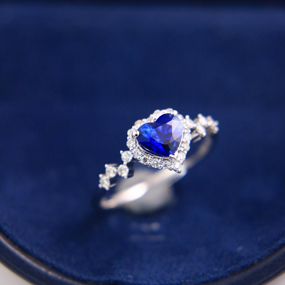 14k Gold 1.27 Ctw Natural Sapphire & Diamond Ring - 2