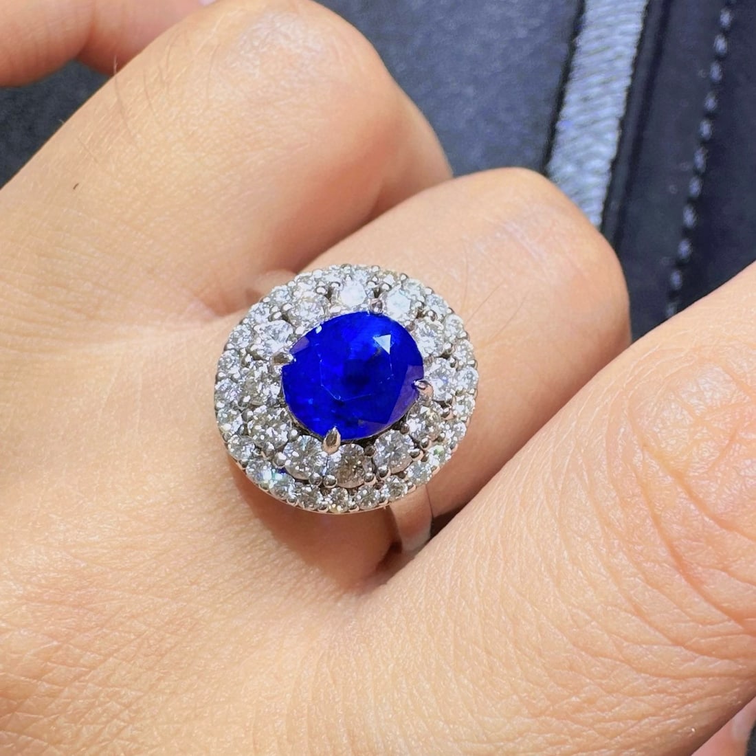 14k Gold 2.08 Ct Natural Sapphire & Diamond Ring - 4