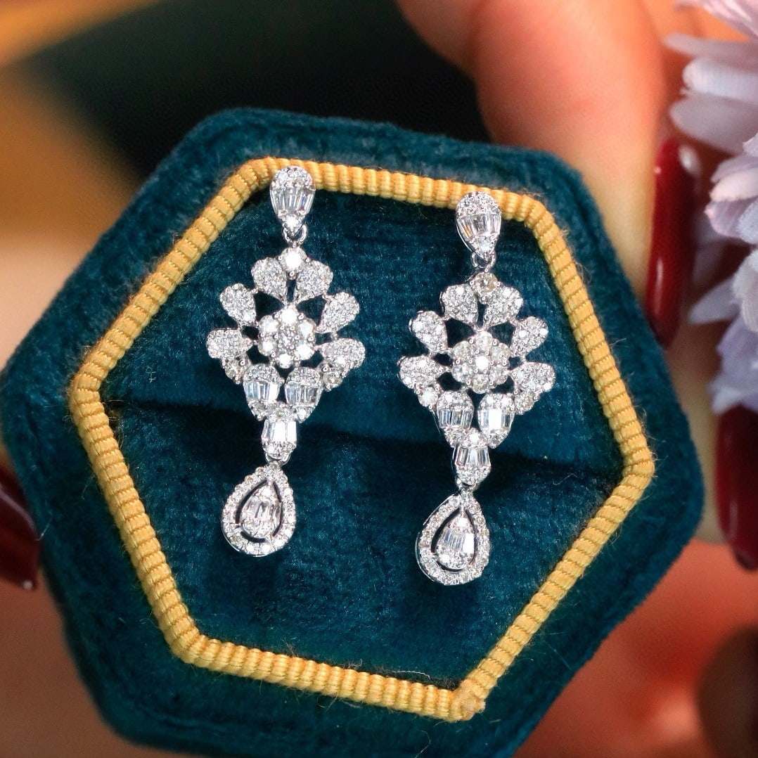 14k Gold 0.8 Ct Natural H Diamond Earrings - 3