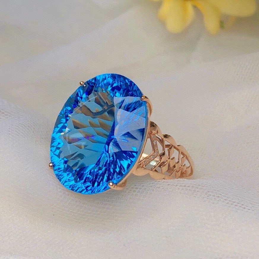 14k Gold 25.20 Ct Natural Topaz & Diamond Ring - 3