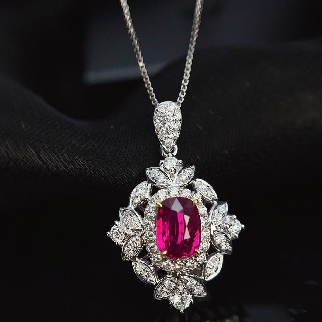 14k Gold 1.53 Ctw Natural Ruby & Diamond Pendant( Without Chain ) - 5