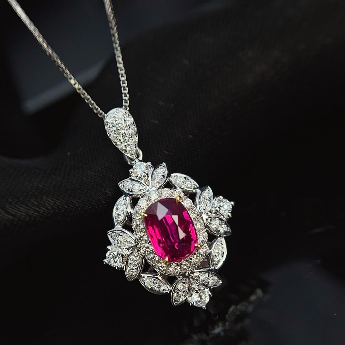 14k Gold 1.53 Ctw Natural Ruby & Diamond Pendant( Without Chain ) - 6