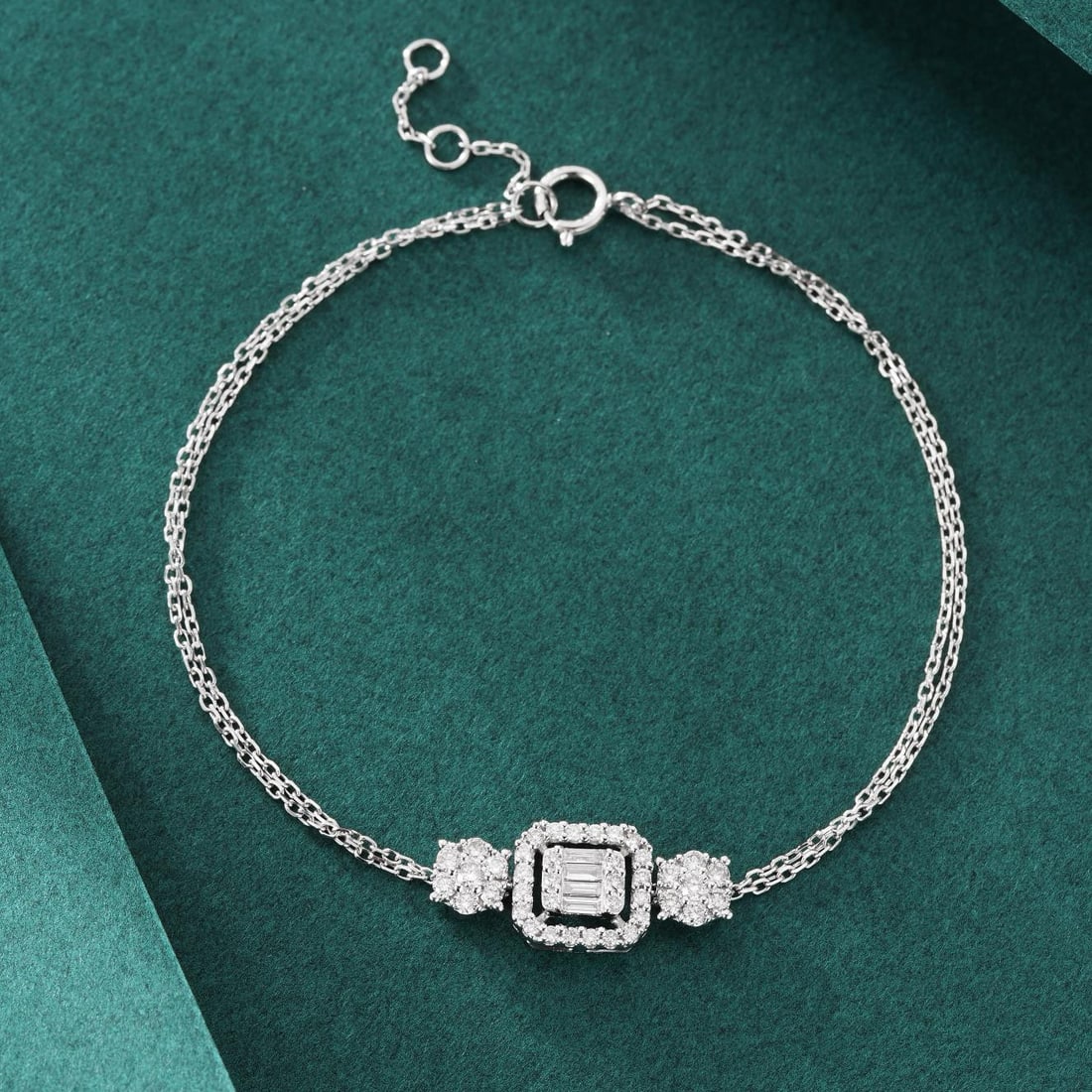 14k Gold 0.45 Ctw Natural H Diamond Bracelet: Ref:230958002 // gold content:14k gold // main gemstone:diamond // shape:multiply // carat weight:0. 06ct // clarity grade:vs-si // color:h // treatment:natural // // adjacent gemstone 2 : diamond