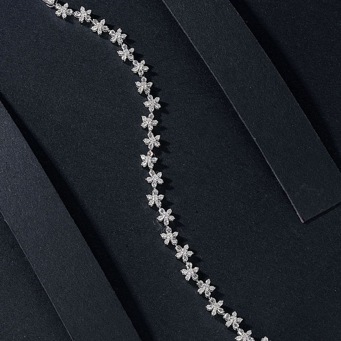 14k Gold 3.26 Ctw Natural H Diamond Bracelet - 3