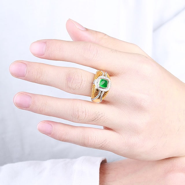 14k Gold 2.61 Ctw Vivid Green Natural Emerald & Diamond Ring - 3