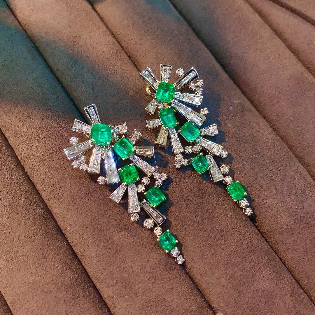 14k Gold 4.40 Ctw Vivid Green Natural Emerald & Diamond Earrings - 2