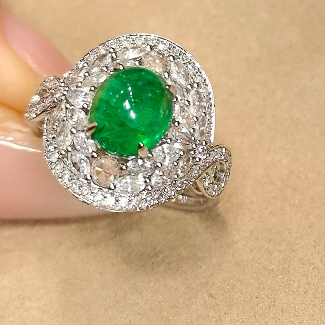 14k Gold 3.41 Ctw Vivid Green Natural Emerald & Diamond Ring - 2