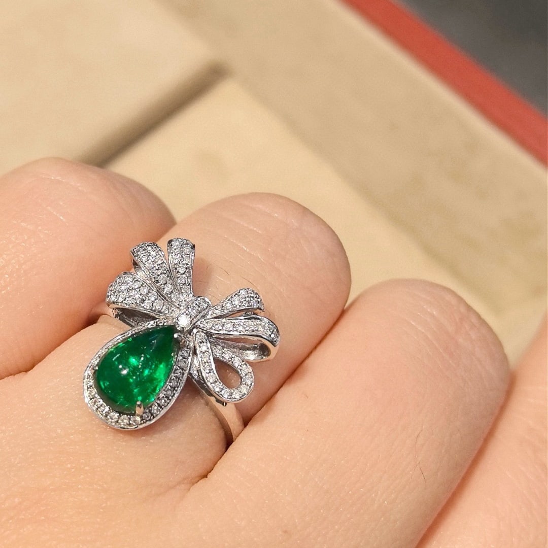 14k Gold 2.14 Ctw Vivid Green Natural Emerald & Diamond Ring - 7