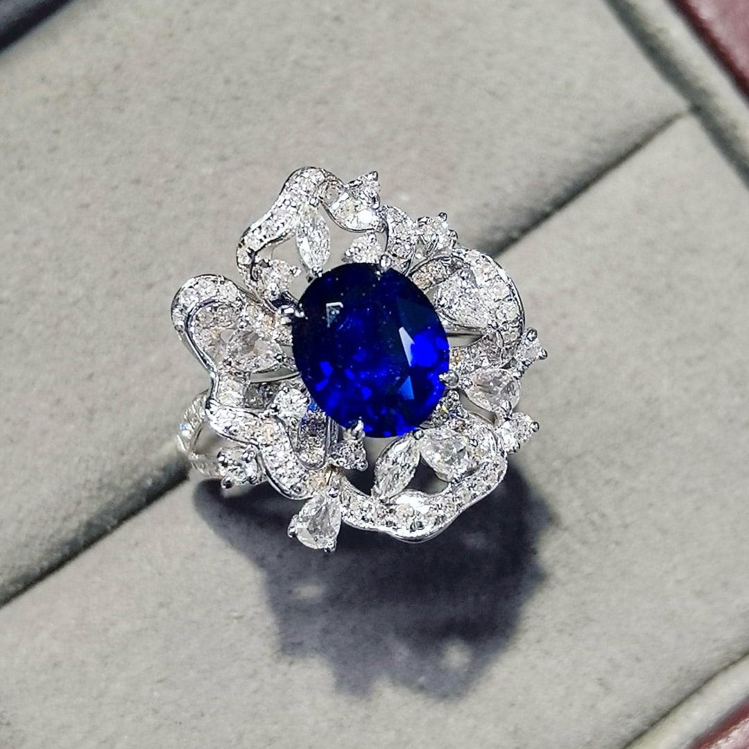 14k Gold 2.73 Ctw Natural Sapphire & Diamond Ring - 3