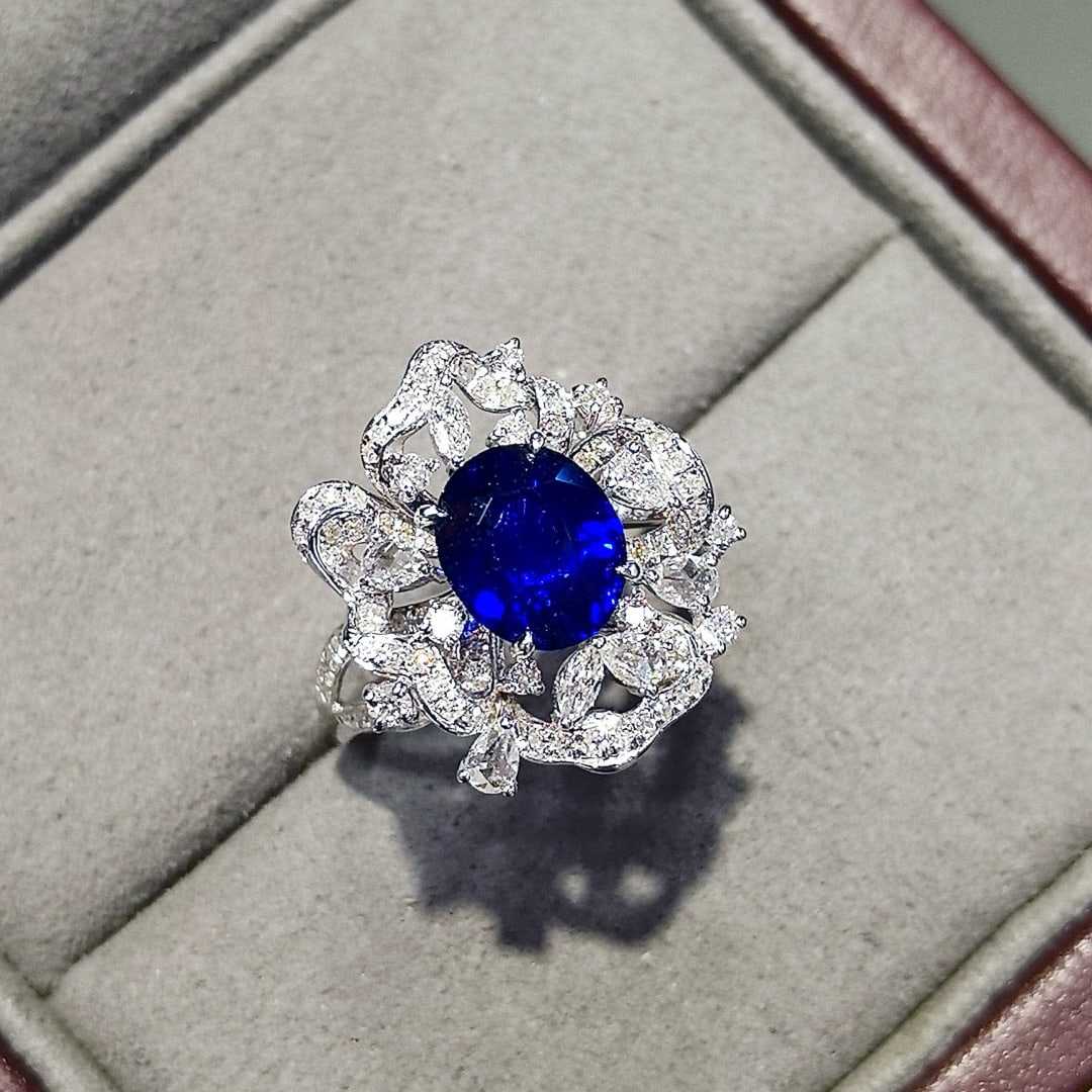 14k Gold 2.73 Ctw Natural Sapphire & Diamond Ring - 4