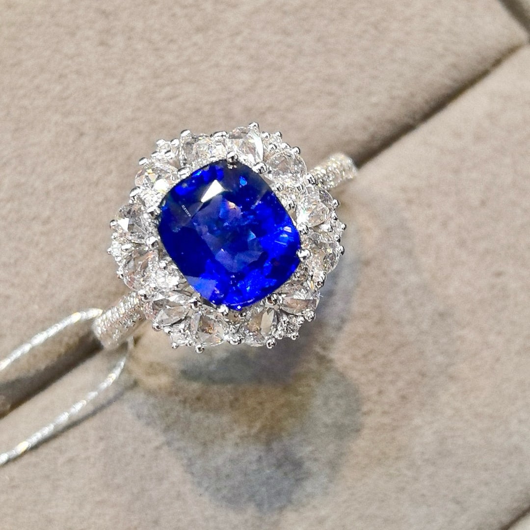 14k Gold 2.77 Ctw Natural Sapphire & Diamond Ring - 6