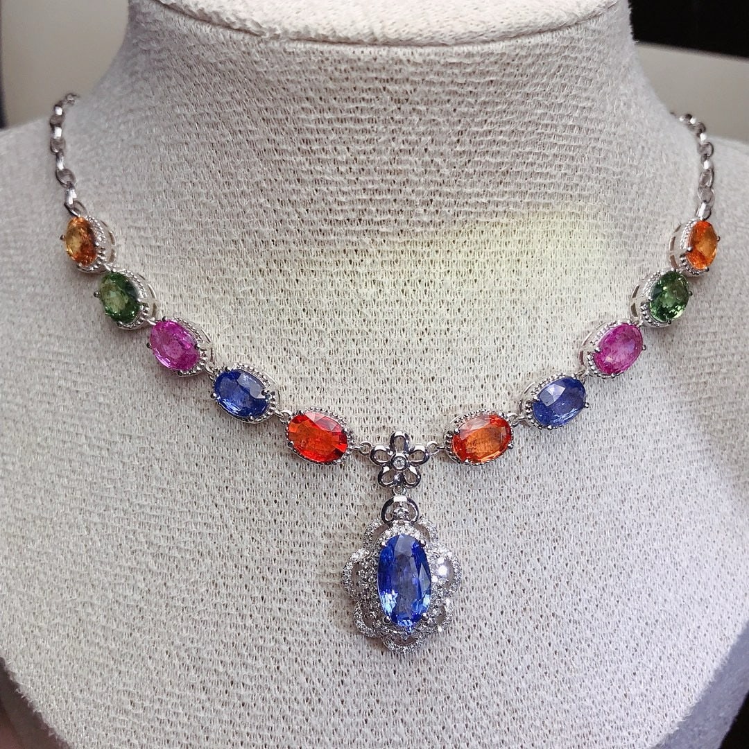 14k Gold 10.1 Ct Natural Sapphire & Diamond Necklace: Ref:230958084 // gold content:14k gold // main gemstone:sapphire // shape:oval // carat weight:10. 1ct // color:color // treatment:natural // // adjacent gemstone 2 : diamond // number of