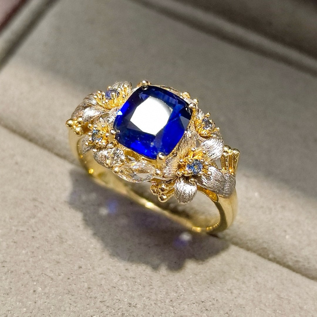 14k Gold 1.50 Ct Natural Sapphire & Diamond Ring: Ref:230958085 // gold content:14k gold // ring size:7. 25us // // main gemstone:sapphire // shape:cushion // carat weight:1. 50ct // color:royal blue // treatment:natural // // adjacent gemstone 2