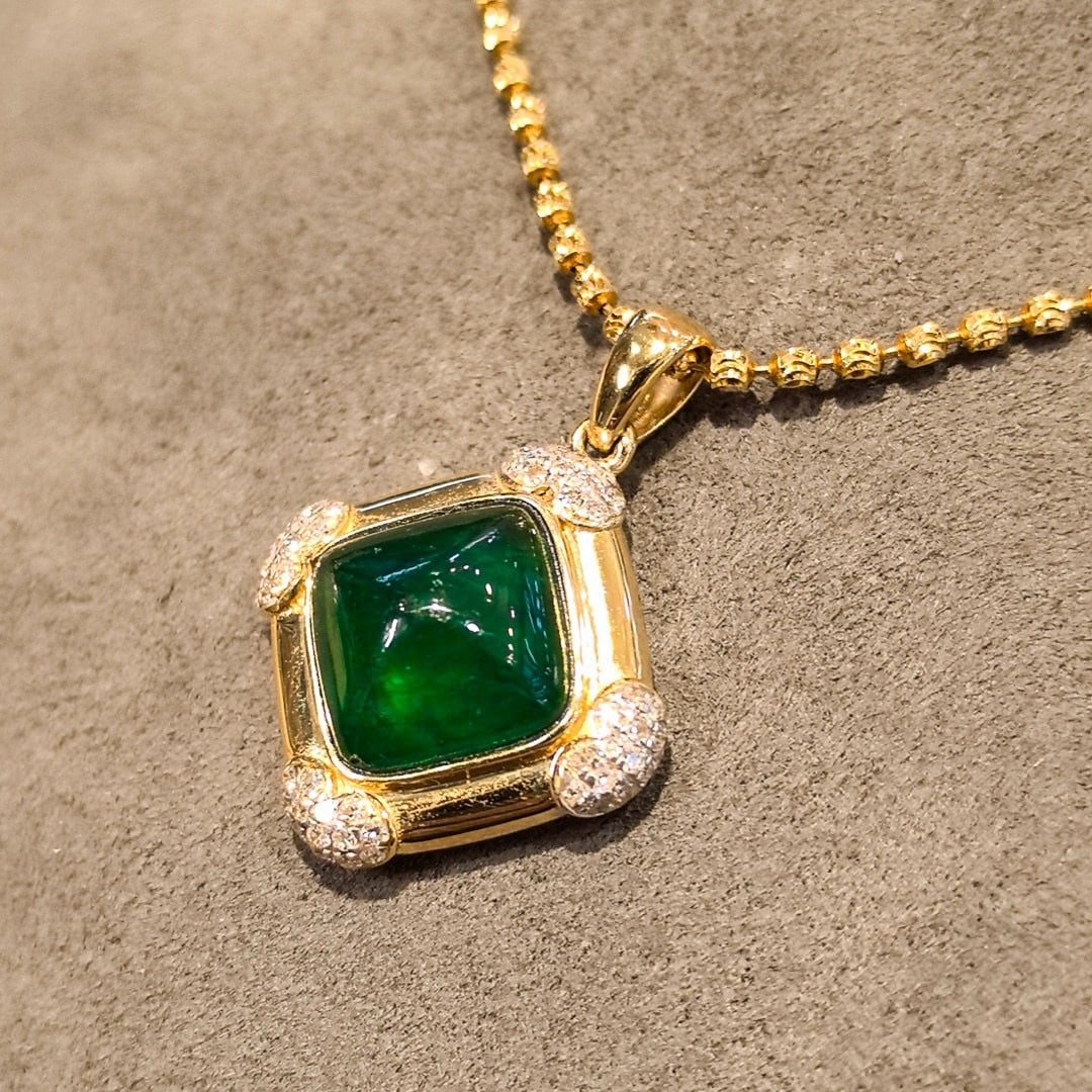 14k Gold 3.54 Ctw Vivid Green Natural Emerald & Diamond Pendant( Without Chain ) - 3