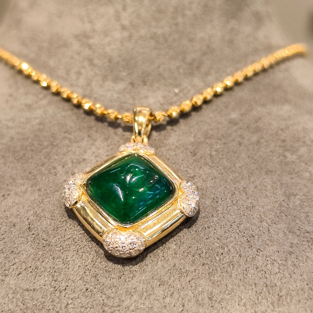 14k Gold 3.54 Ctw Vivid Green Natural Emerald & Diamond Pendant( Without Chain ) - 4