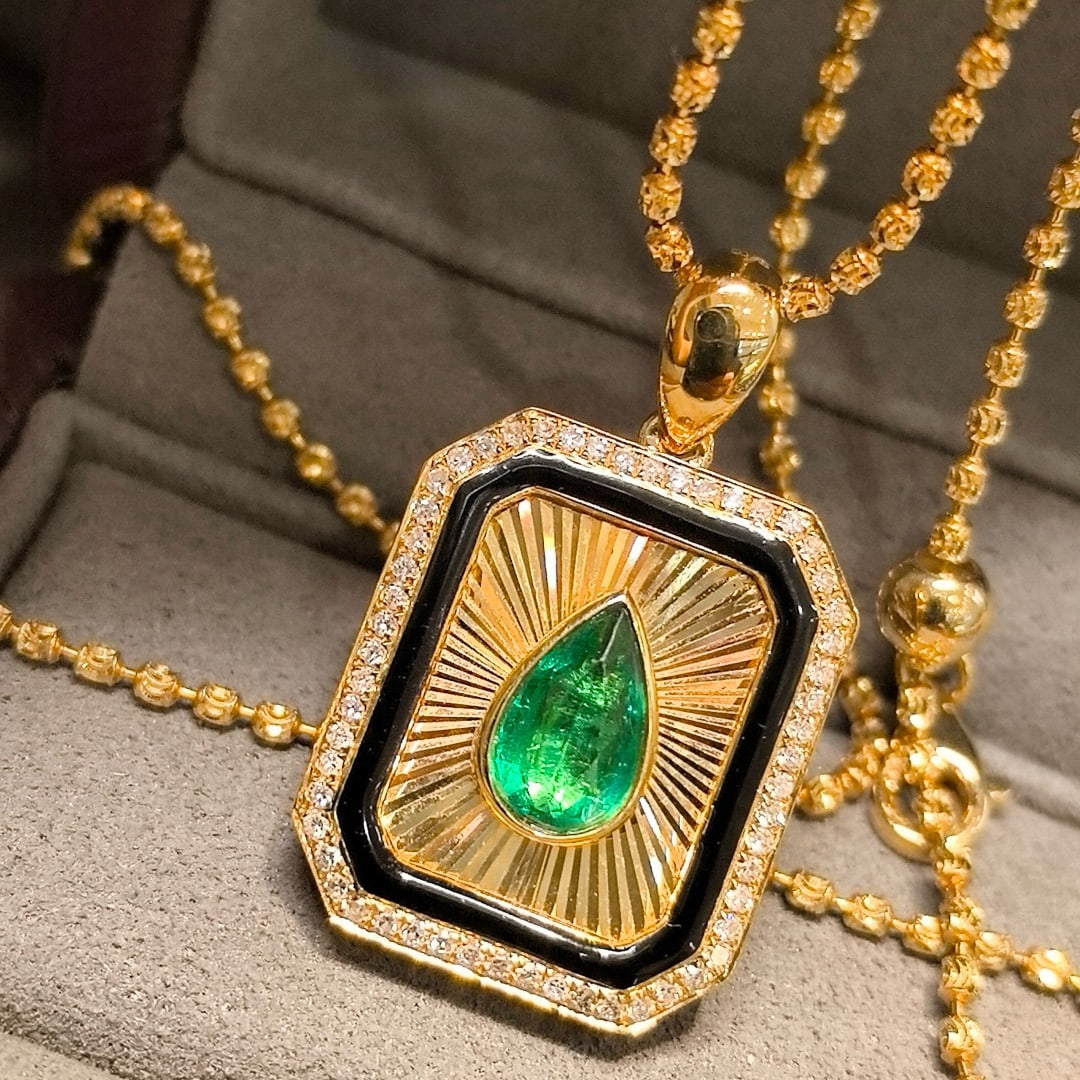 14k Gold 1.28 Ctw Vivid Green Natural Emerald & Diamond Pendant( Without Chain ) - 2