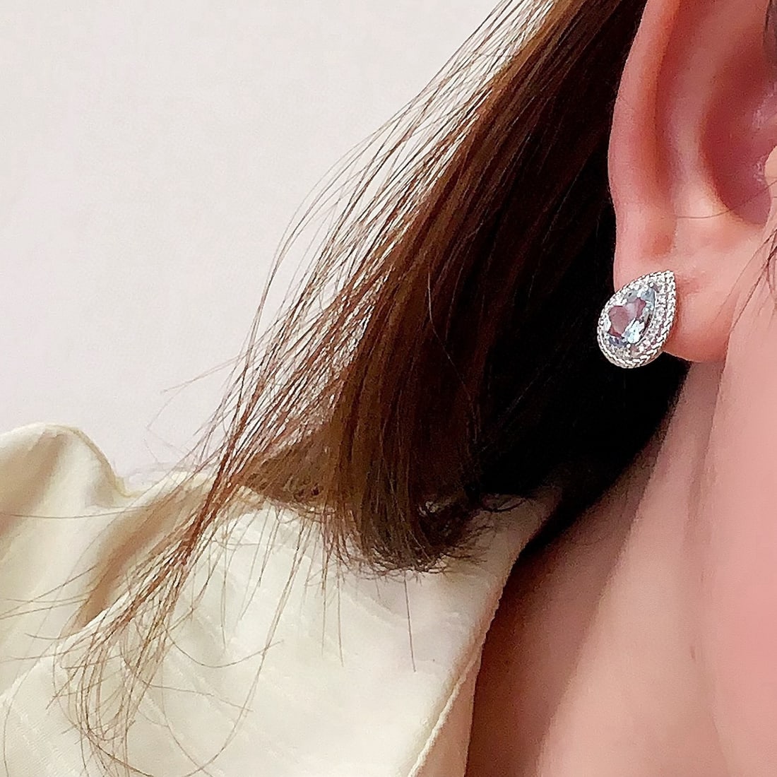 14k Gold 2.24 Ctw Natural Aquamarine & Diamond Earrings - 6