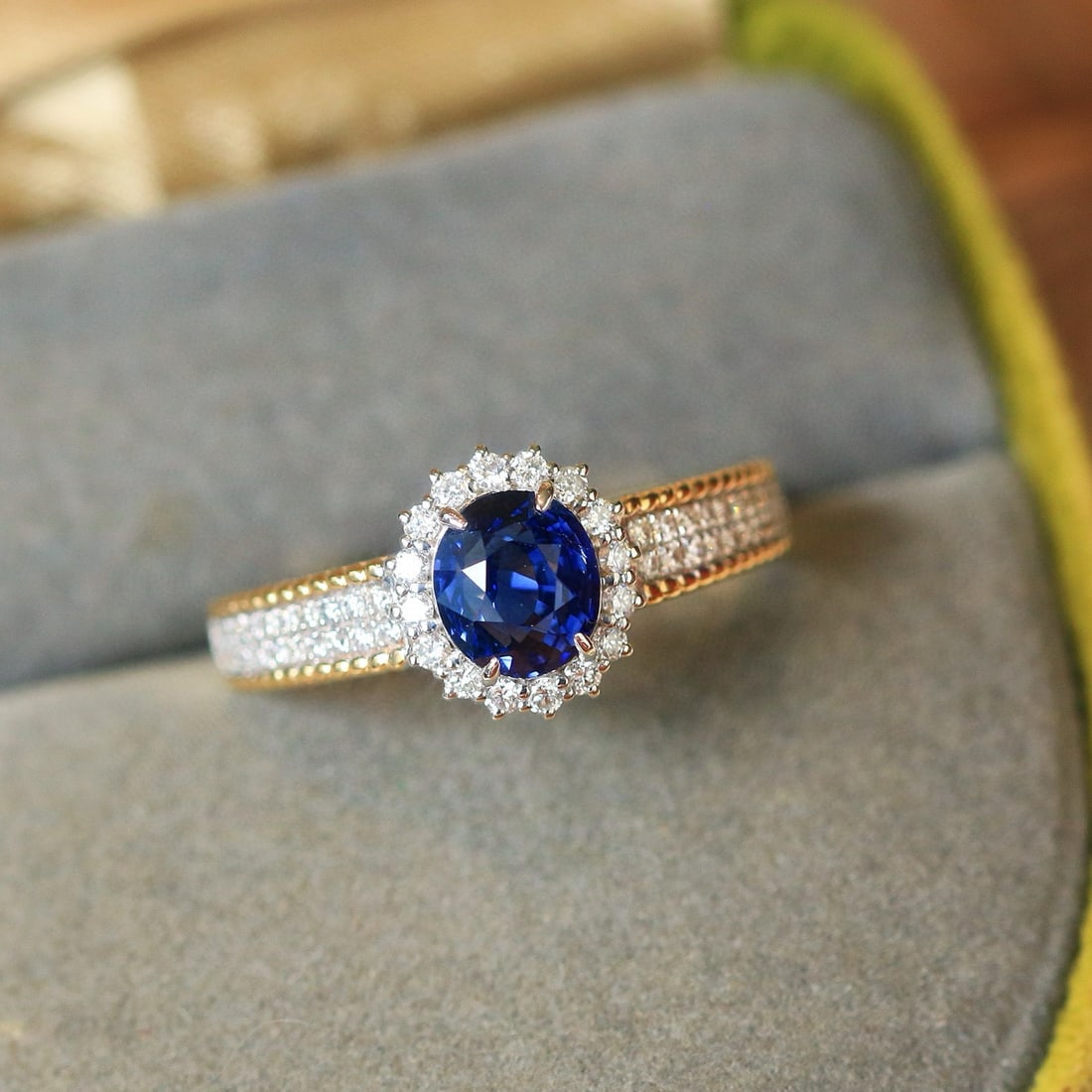 14k Gold 1.87 Ctw Natural Sapphire & Diamond Ring - 3