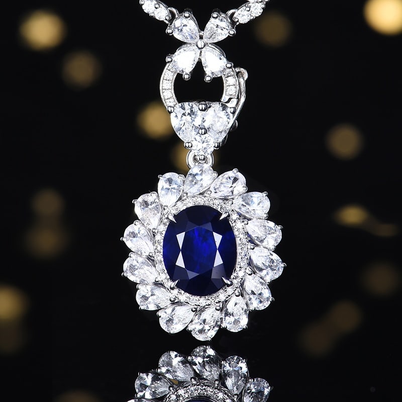 14k Gold 5.01 Ctw Natural Sapphire & Sapphire Pendant( Without Chain ): Ref:230958131 // gold content:14k gold // main gemstone:sapphire // shape:oval // carat weight:2. 75ct // color:blue // treatment:natural // // adjacent gemstone 2 : sapphire // number of stones:17 //
