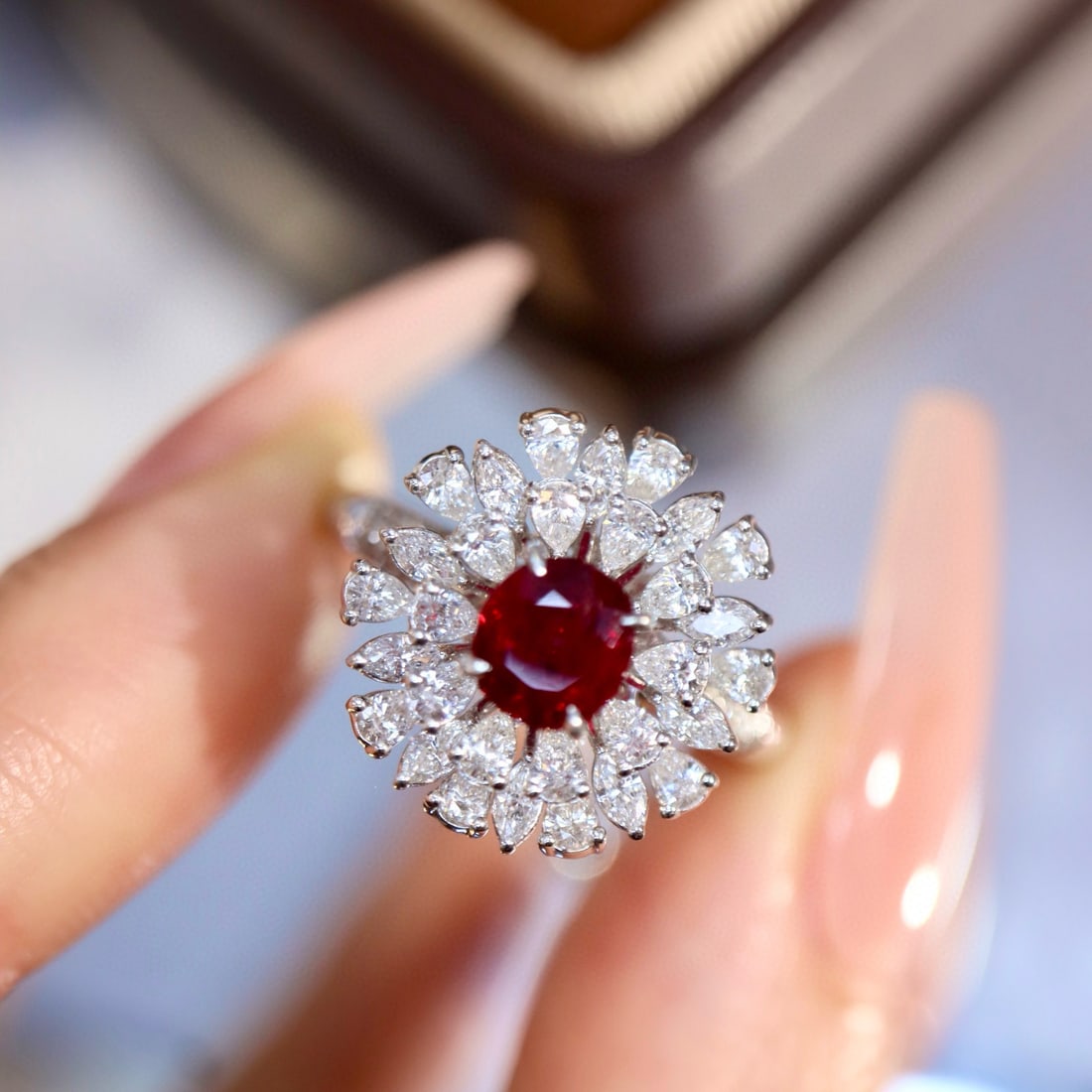 14k Gold 1.75 Ctw Vivid Red Natural Ruby & Diamond Ring: Ref:230958134 // gold content:14k gold // ring size:7. 25us // // main gemstone:ruby // shape:round // carat weight:0. 95ct // color:vivid red // treatment:natural // cut grade:g // // adjacent