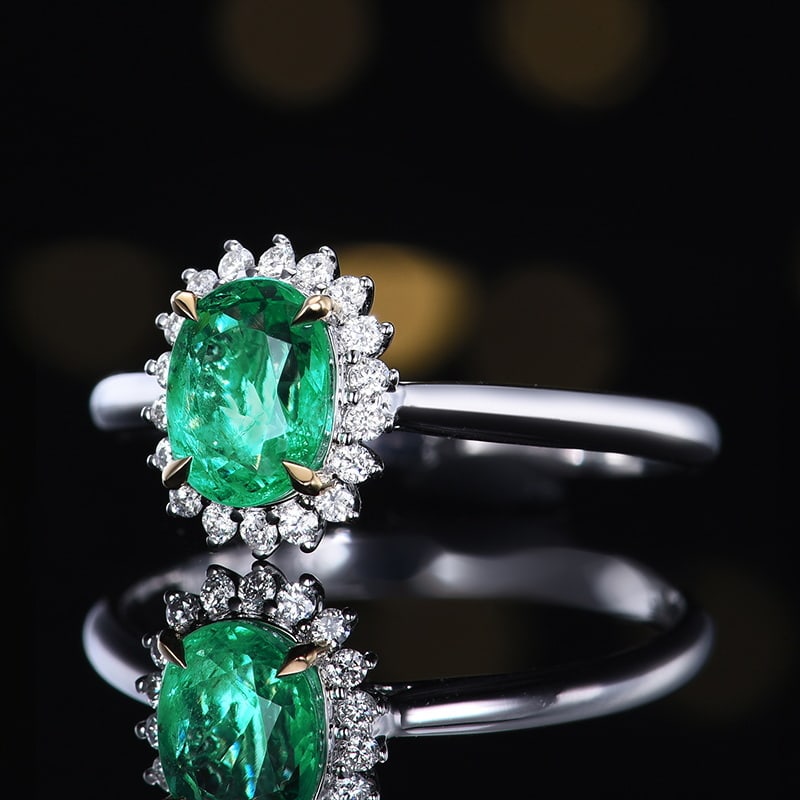 14k Gold 1.06 Ctw Natural Emerald & Diamond Ring - 2