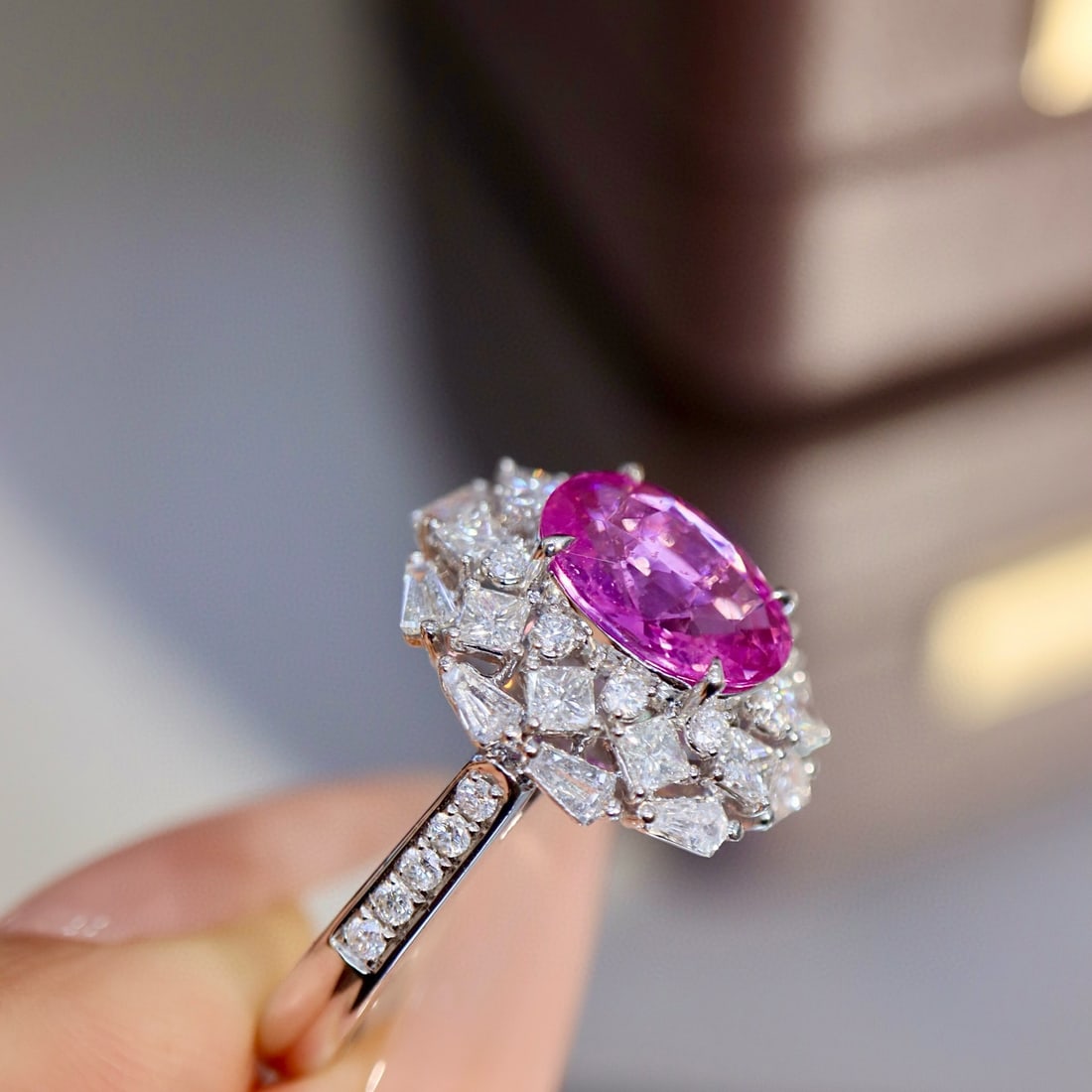 14k Gold 2.8 Ct Natural Sapphire Bangle - 8