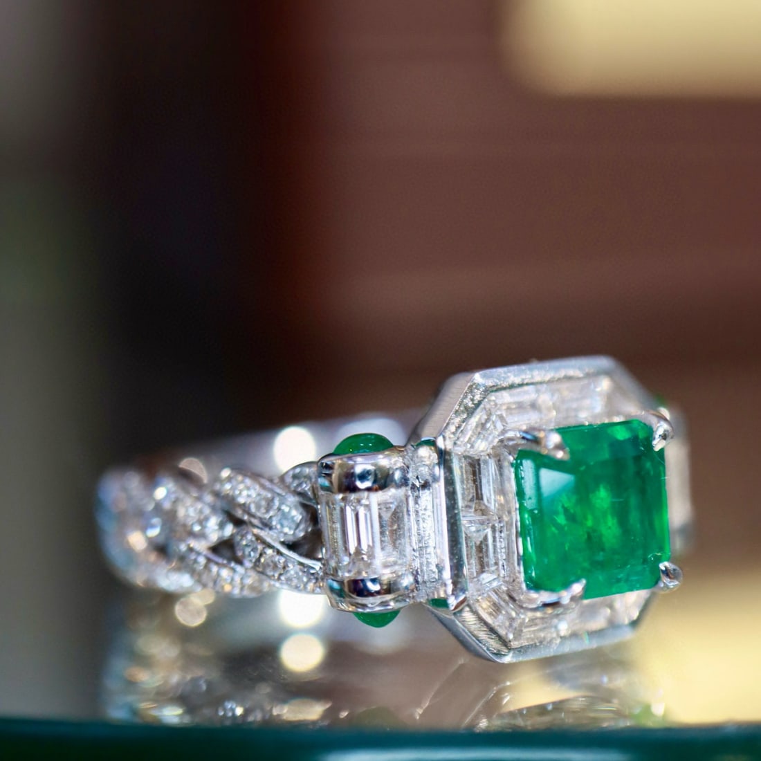 14k Gold 1.29 Ctw Natural Emerald & Diamond Ring - 2