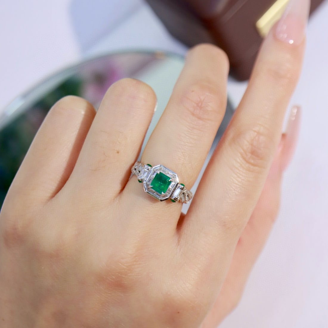 14k Gold 1.29 Ctw Natural Emerald & Diamond Ring - 4