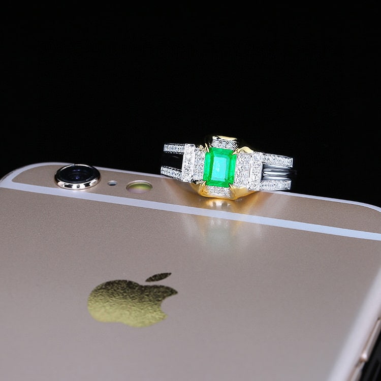 14k Gold 1.08 Ctw Vivid Green Natural Emerald & Diamond Ring - 7