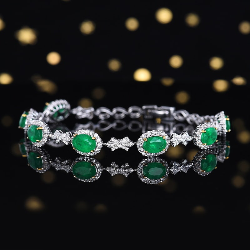 14k Gold 5.23 Ctw Vivid Green Natural Emerald & Diamond Bracelet - 2