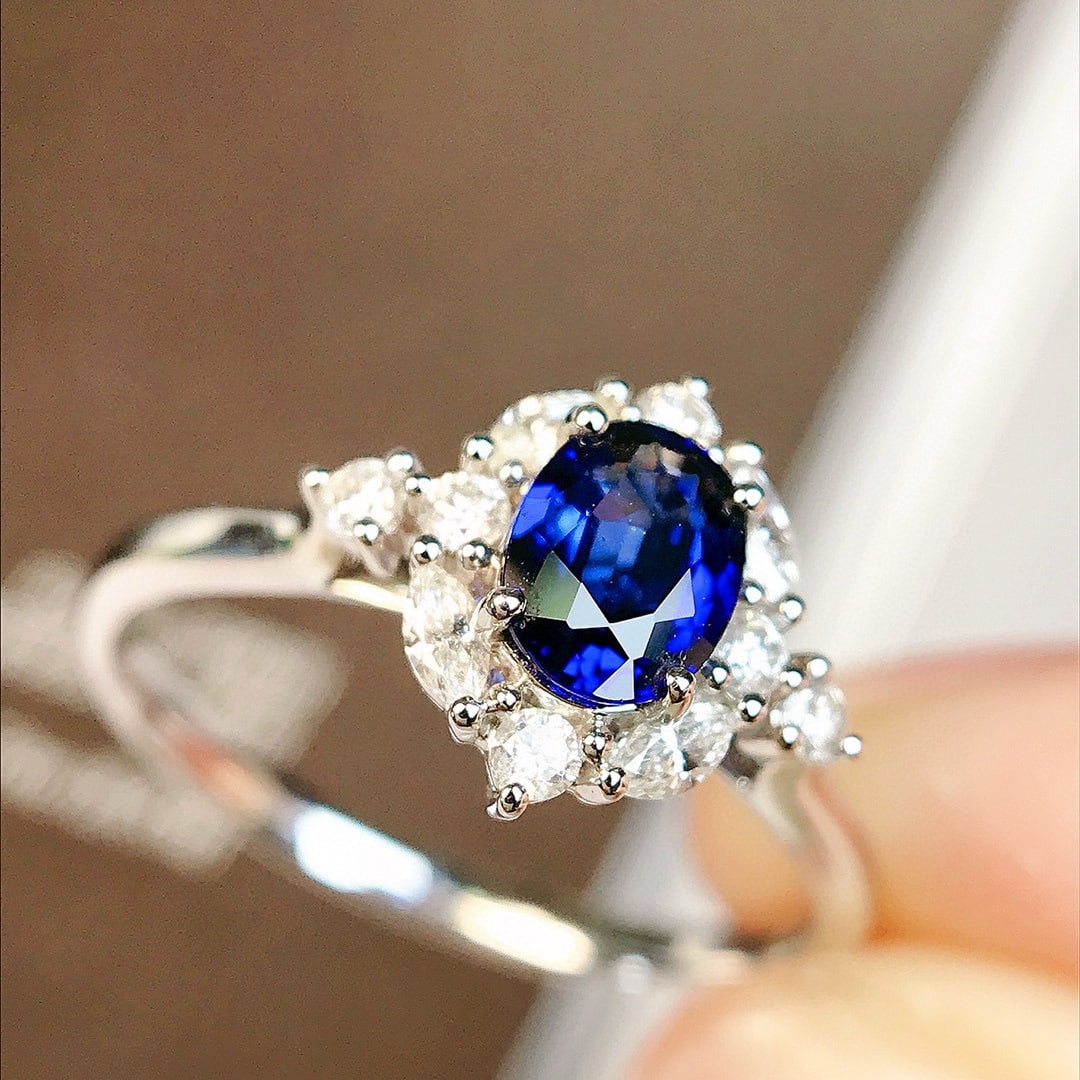 14k Gold 0.83 Ctw Natural Sapphire & Diamond Ring - 3