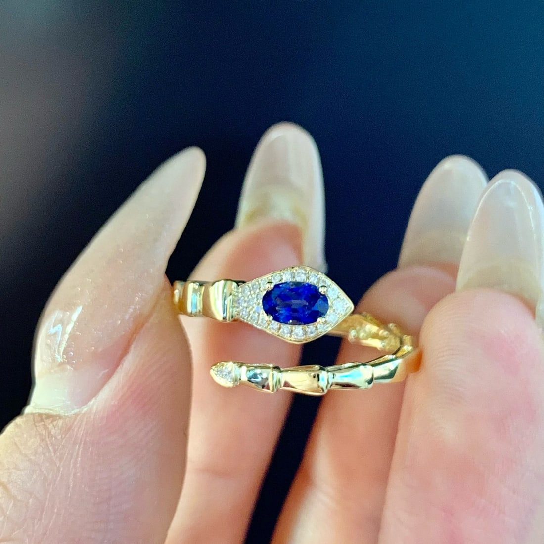 14k Gold 0.56 Ctw Natural Sapphire & Diamond Ring - 4