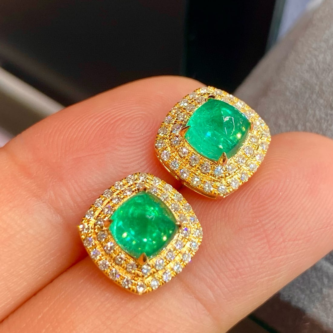 14k Gold 2.71 Ctw Natural Emerald & Diamond Earrings - 2