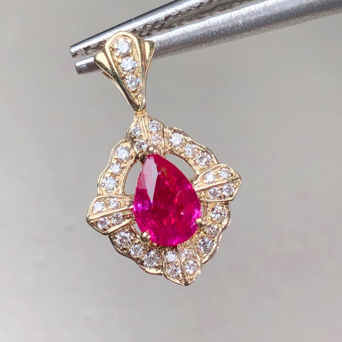 14k Gold 0.56 Ctw Natural Ruby & Diamond Pendant( Without Chain ) - 4