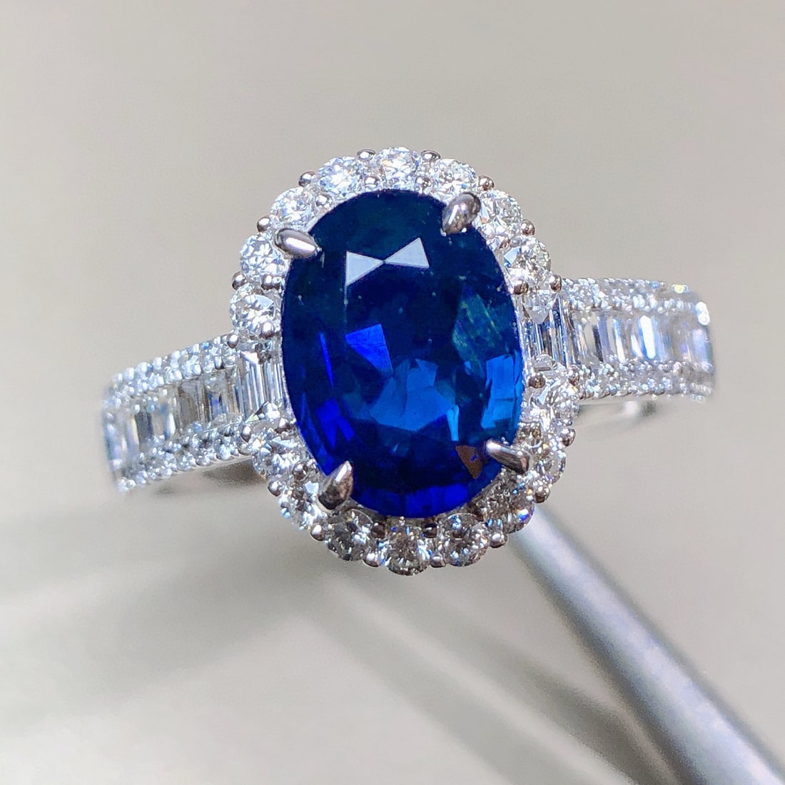 14k Gold 2.90 Ctw Natural Sapphire & Diamond Ring - 5