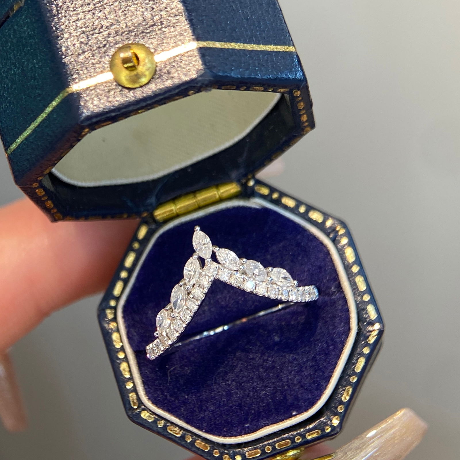 14k Gold 0.45 Ct Natural H Diamond Ring - 5