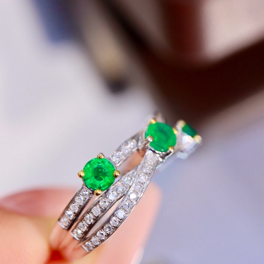 14k Gold 1.05 Ctw Natural Emerald & Diamond Ring - 2