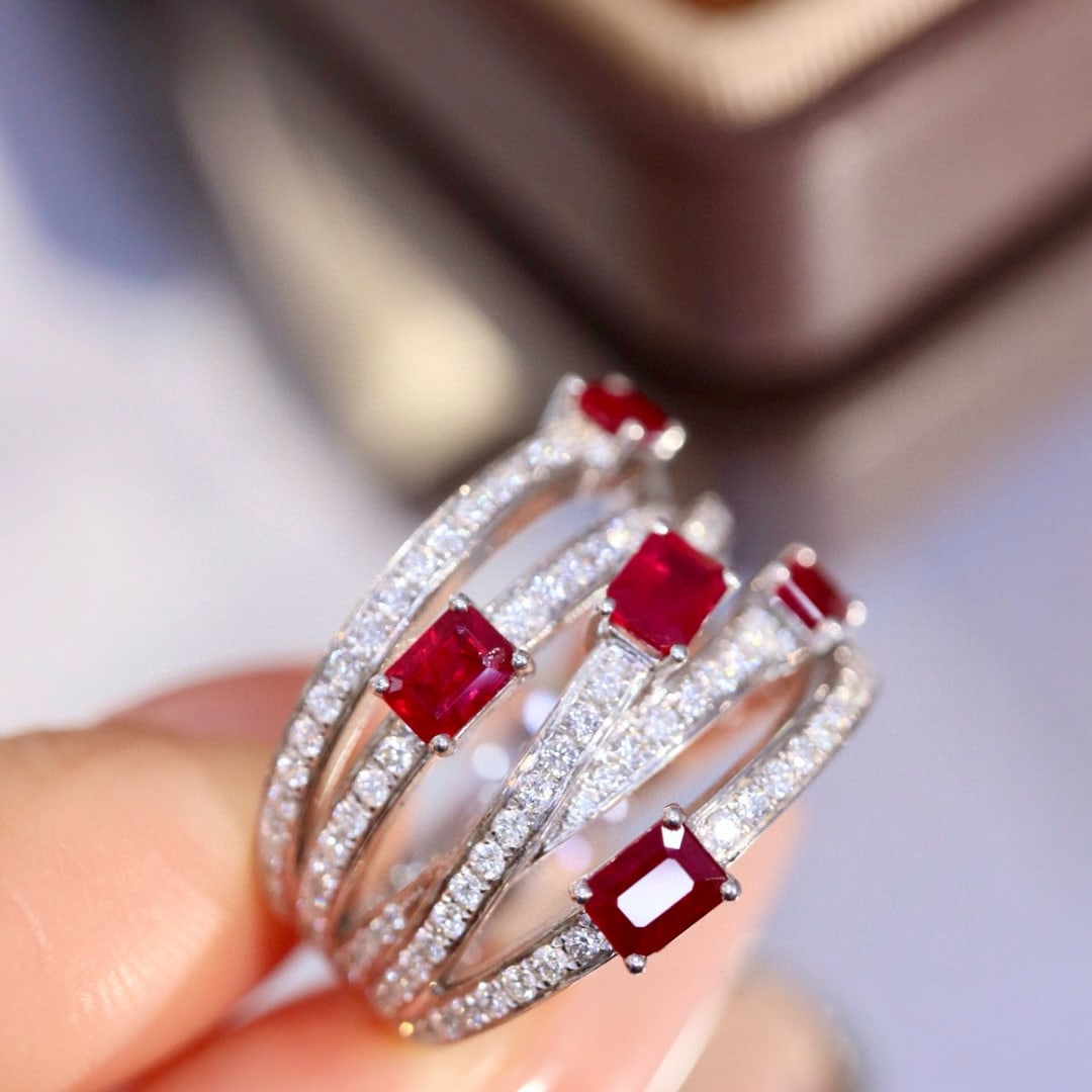 14k Gold 2.19 Ctw Vivid Red Natural Ruby & Diamond Ring - 2