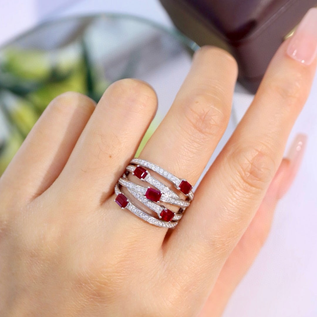 14k Gold 2.19 Ctw Vivid Red Natural Ruby & Diamond Ring - 4