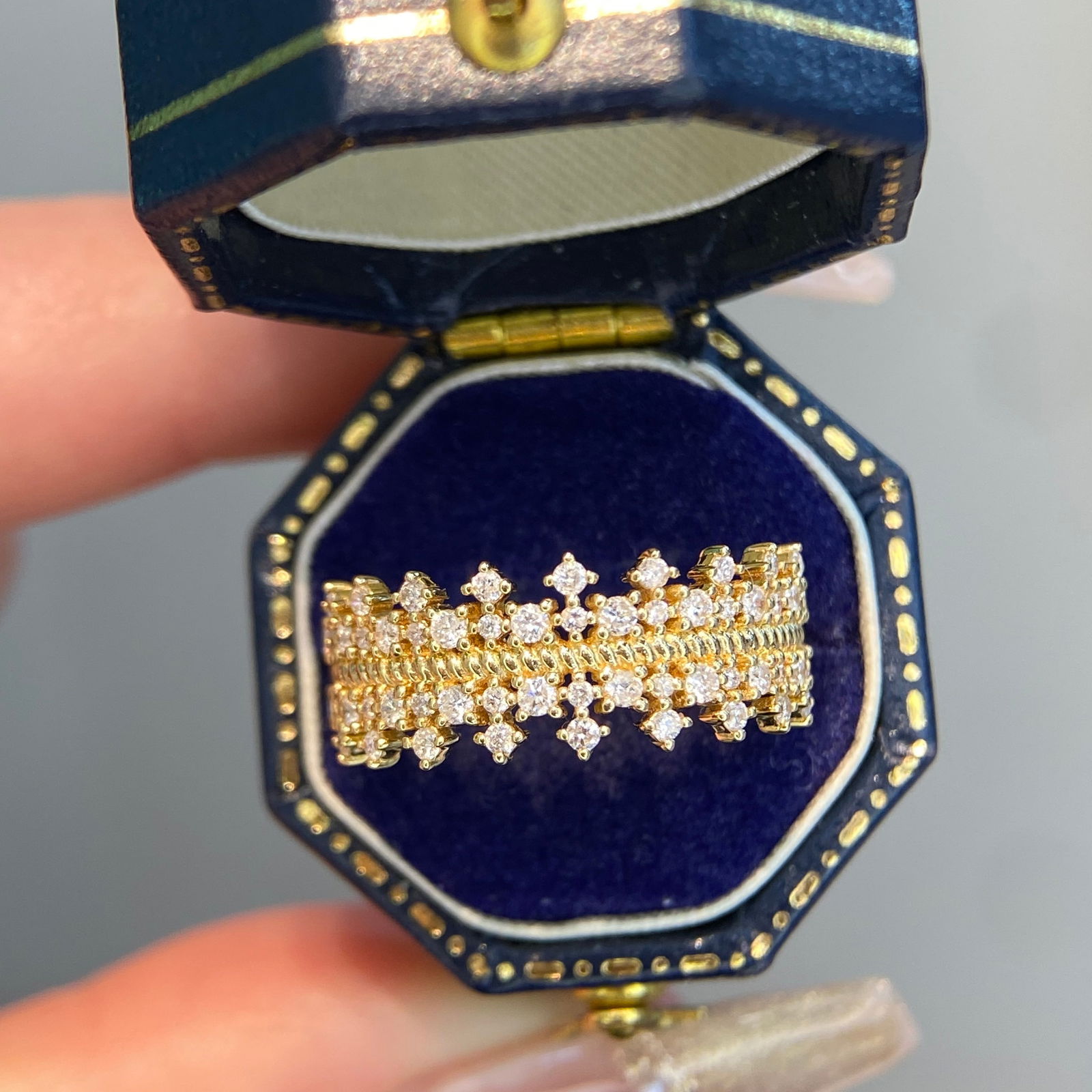 14k Gold 0.6 Ct Natural H Diamond Ring - 3